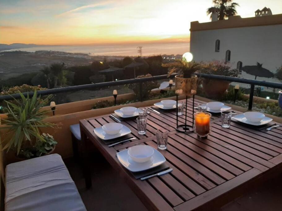3 Bedroom Home With Amazing Views & Outdoor Spaces マニルバ エクステリア 写真