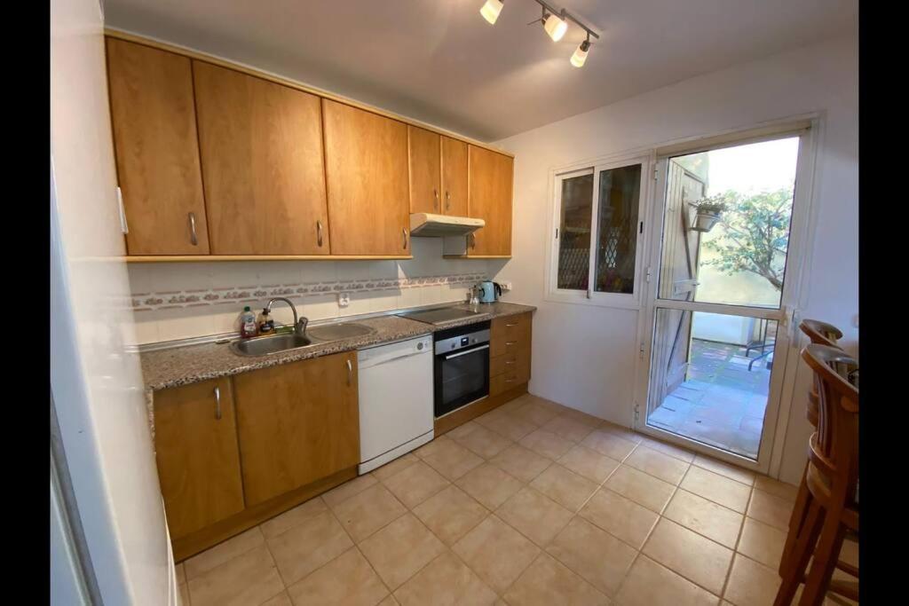 3 Bedroom Home With Amazing Views & Outdoor Spaces マニルバ エクステリア 写真