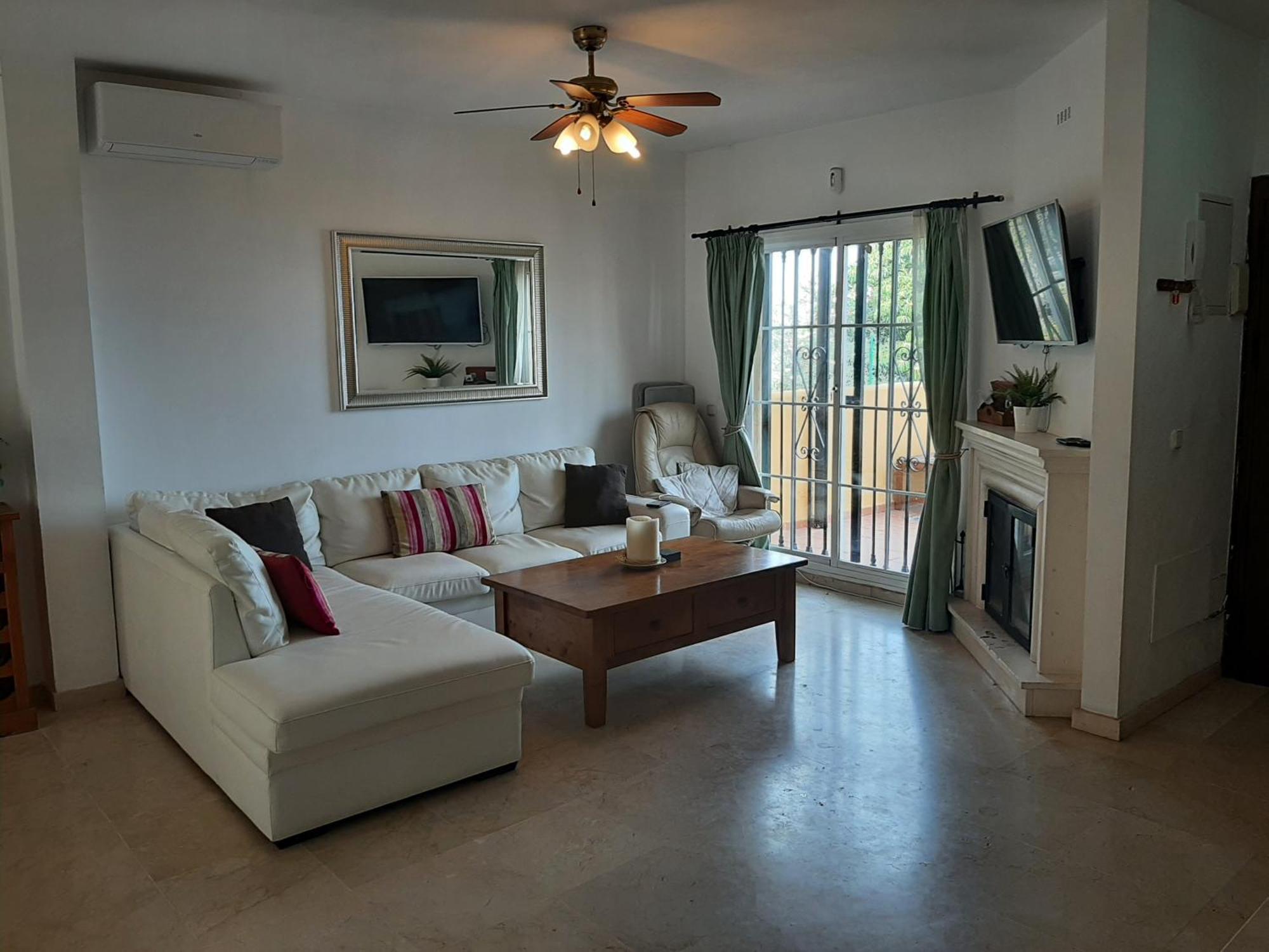3 Bedroom Home With Amazing Views & Outdoor Spaces マニルバ エクステリア 写真